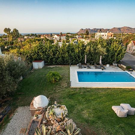 Villa Detoro Kambánion Buitenkant foto